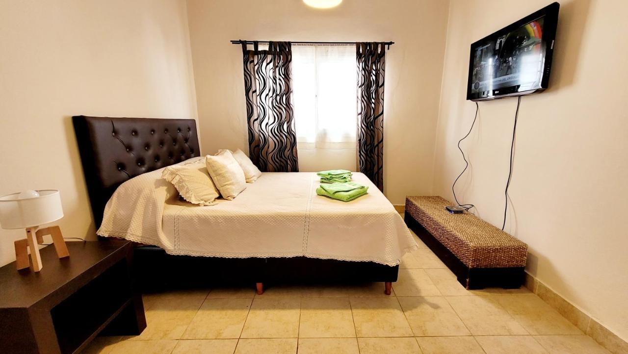 Victorino House En El Cerro De Las Rosas Con Cochera คอร์โดบา ภายนอก รูปภาพ